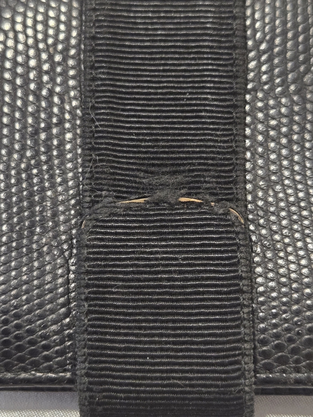 Salvatore Ferragamo Authentic Black Leather Wallet with Gold Logo Plaque - Picture 12 of 12